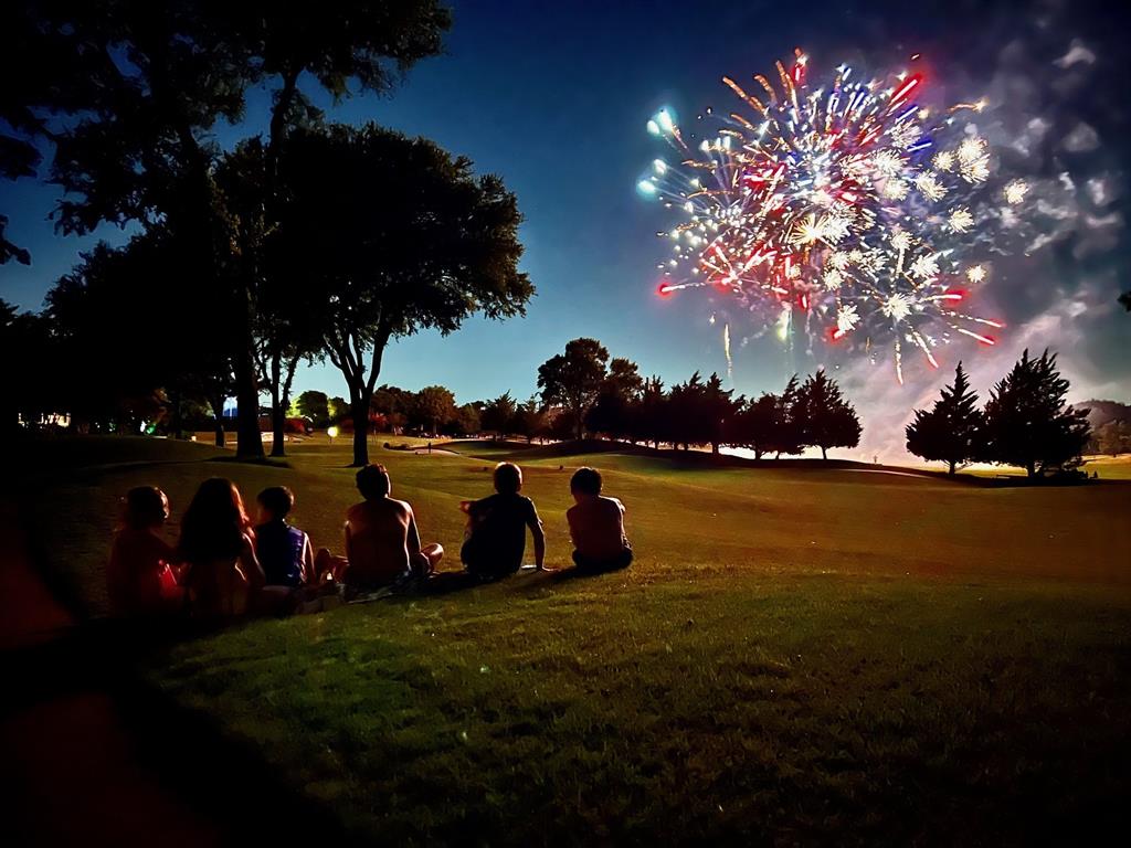 Willow Bend Lakes Ph X-R - Residential