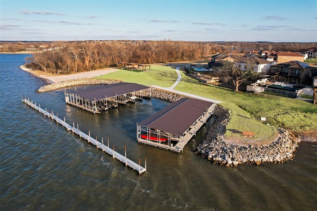Resort On Eagle Mountain Lake - Residential