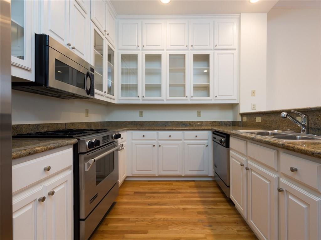 Grenadier - Residential Lease