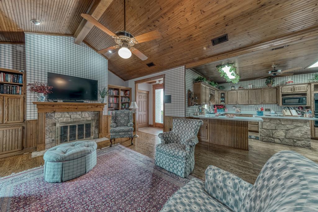 Clear Lake Estate - Residential