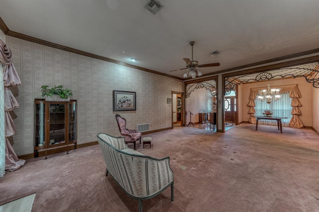 Clear Lake Estate - Residential