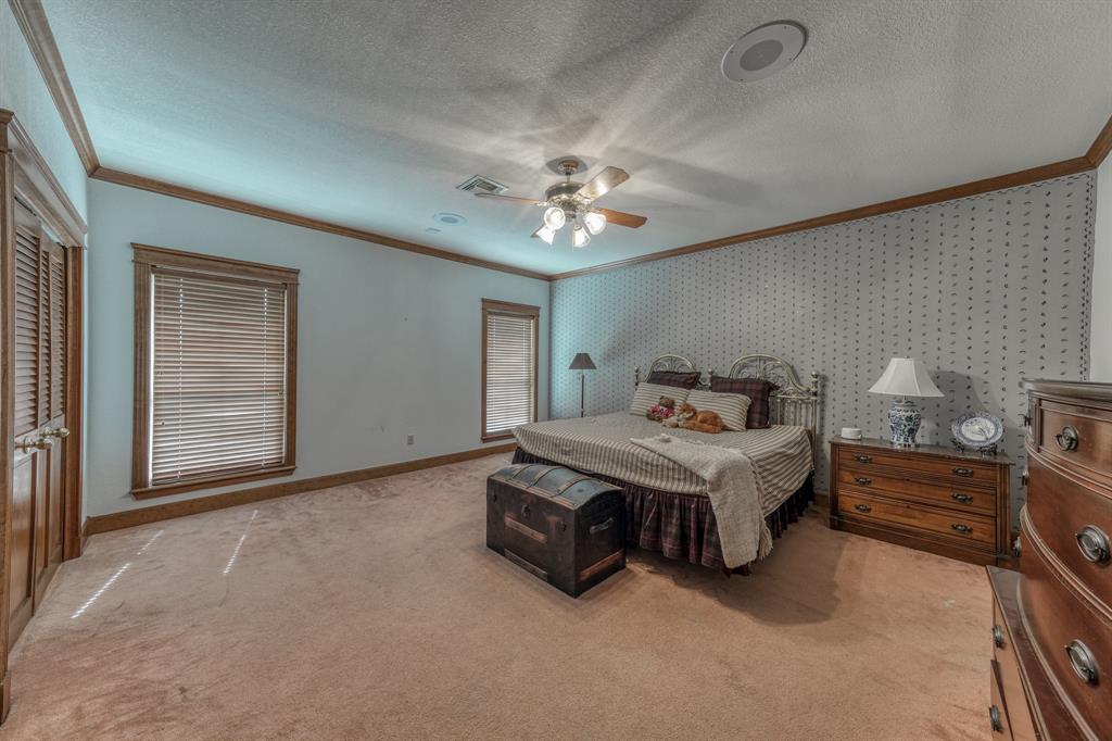 Clear Lake Estate - Residential