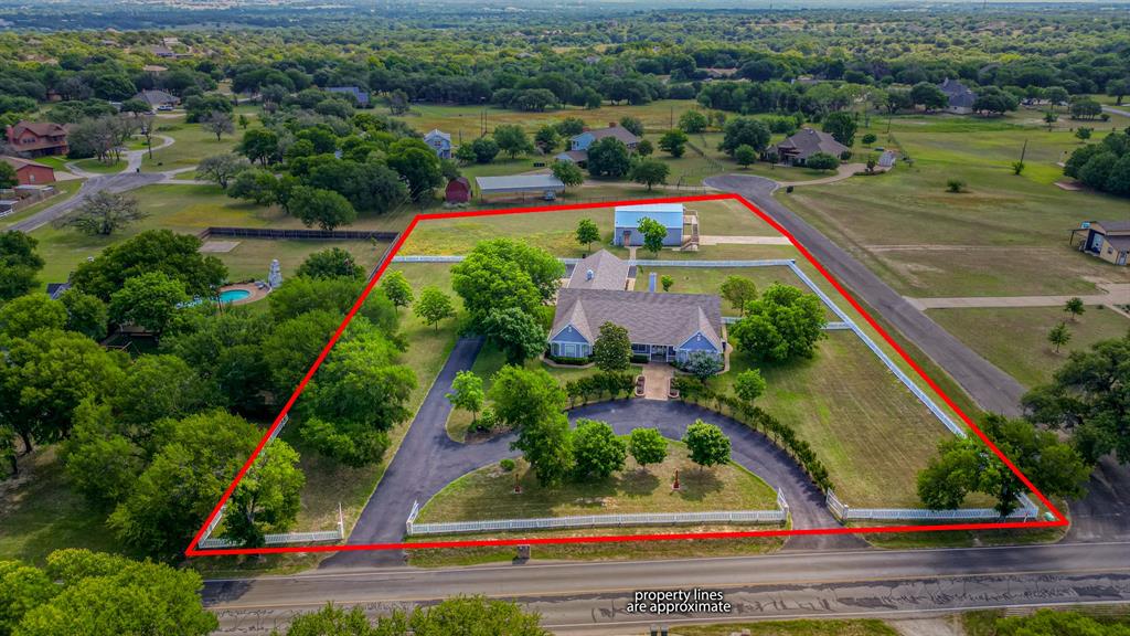 Clear Lake Estate - Residential