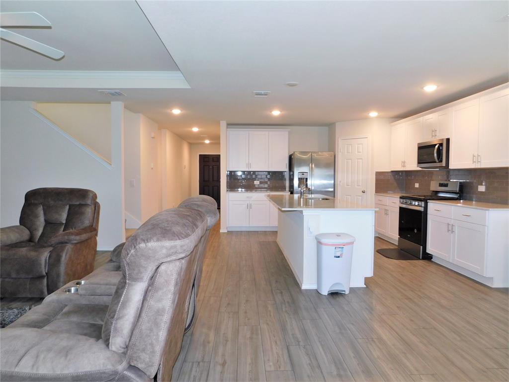 Elizabeth Creek at Alpha Ranch - Residential Lease