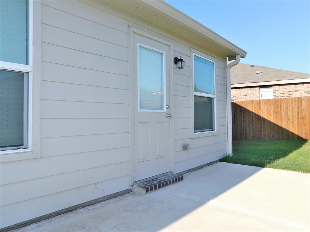 Elizabeth Creek at Alpha Ranch - Residential Lease