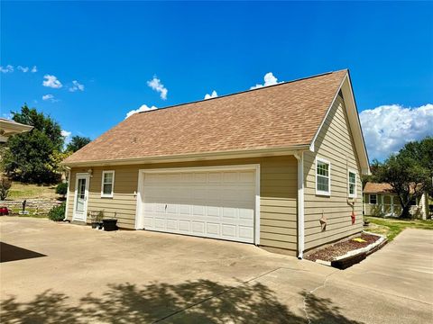 A home in Granbury