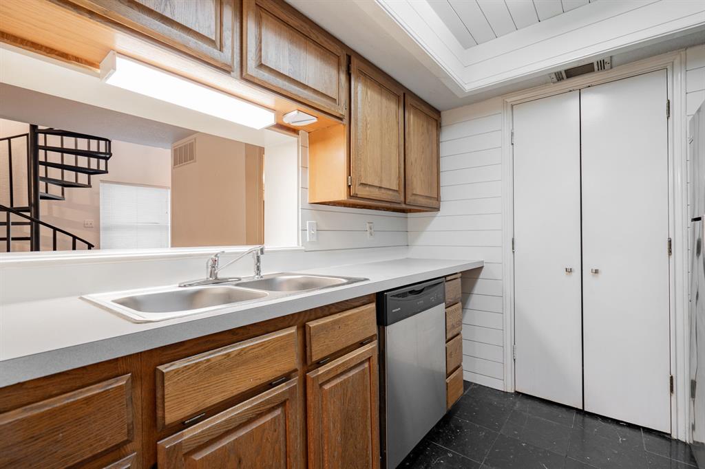 Signal Ridge #3 - Residential