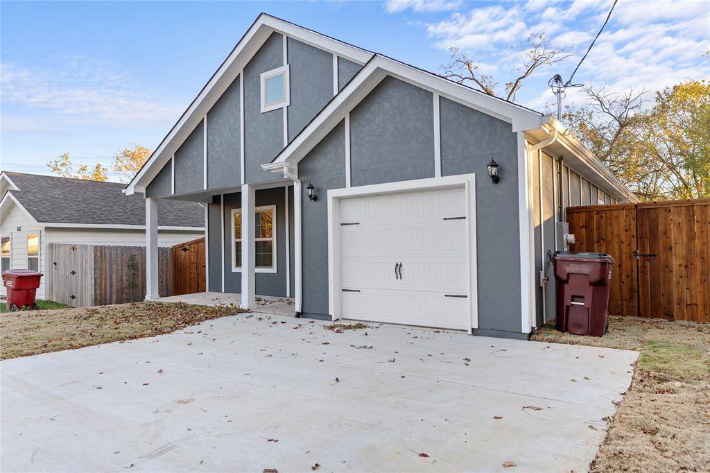 FOOTPRINT RESIDENTIAL FIRST ADDN - Residential Lease