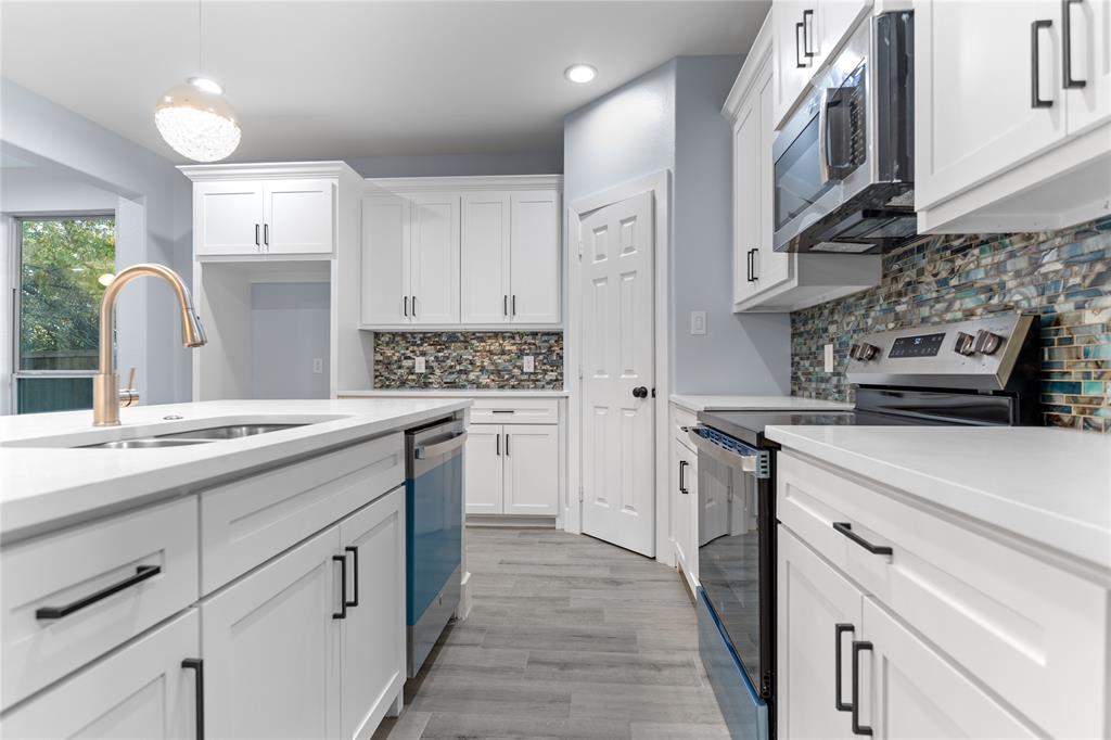 FOOTPRINT RESIDENTIAL FIRST ADDN - Residential Lease