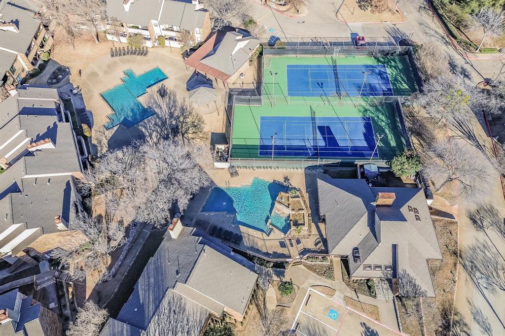 Cloisters Condo The - Residential