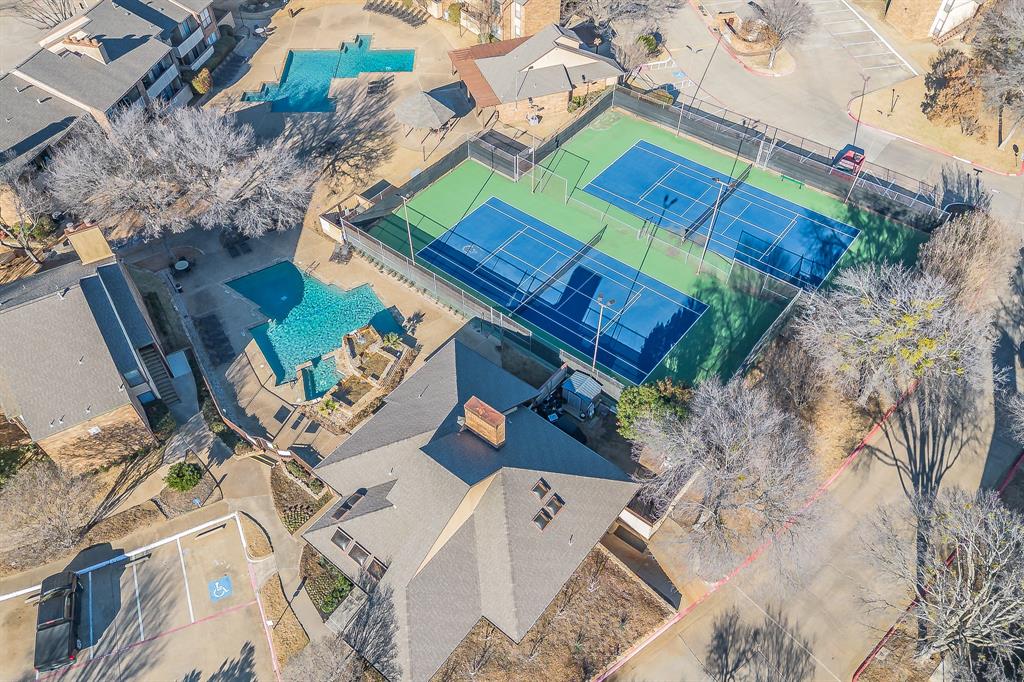 Cloisters Condo The - Residential