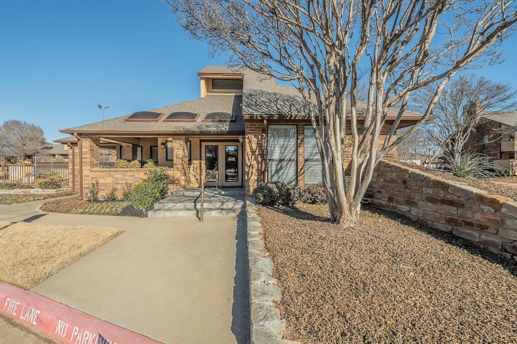 Cloisters Condo The - Residential