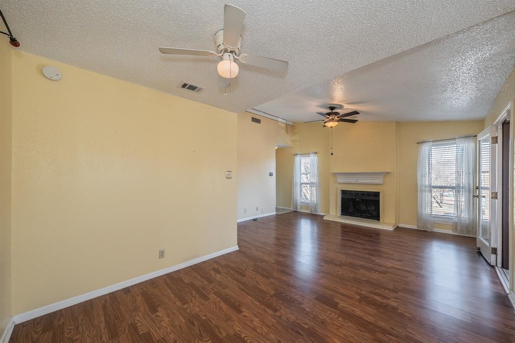 Cloisters Condo The - Residential