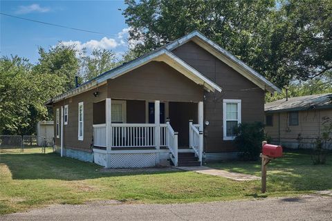 501 Chestnut Street Commerce TX 75428