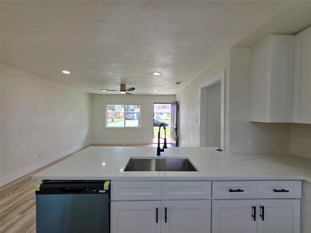 Valwood Park 05 - Residential