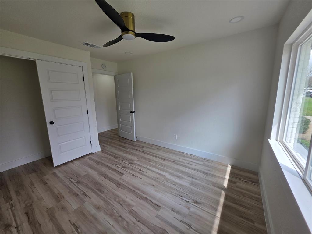 Valwood Park 05 - Residential