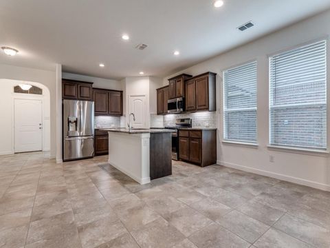 Tiny photo for 9125 Edenberry Lane, Fort Worth, TX 76179 (MLS # 21098960)