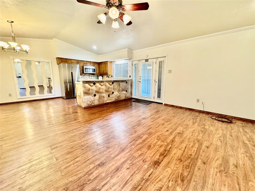 723 Royal Crest Drive
