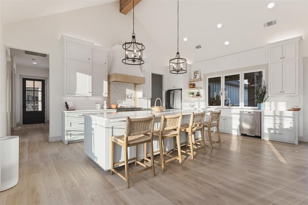 212 Dan Russell Bend