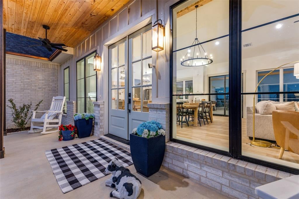 212 Dan Russell Bend
