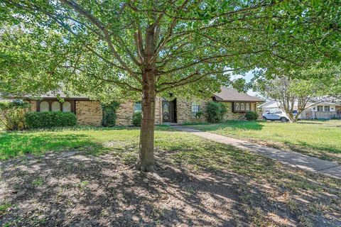 A home in Terrell