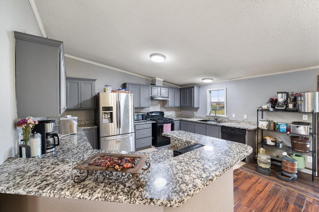 Goss Sub Hwy 31 N - Residential