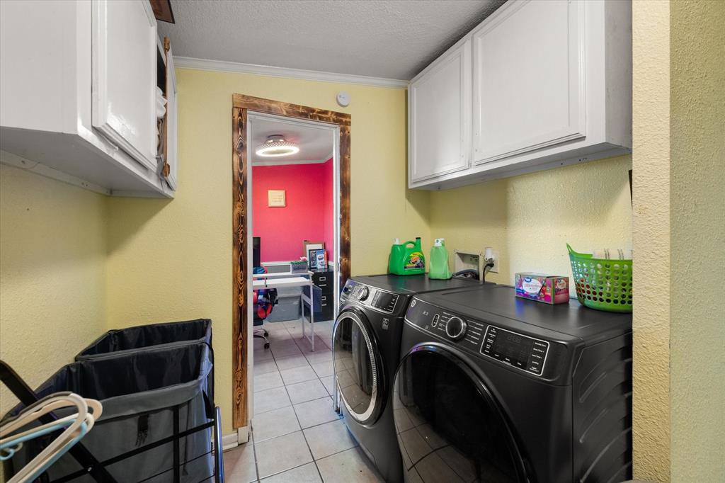 Goss Sub Hwy 31 N - Residential