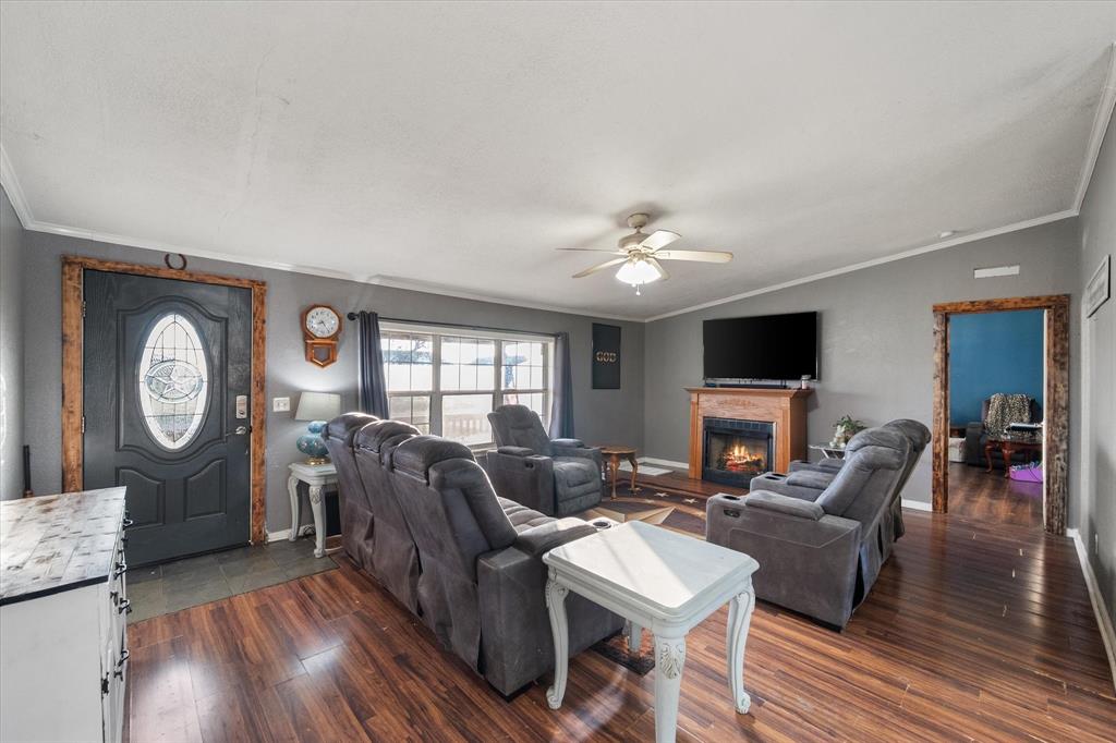 Goss Sub Hwy 31 N - Residential