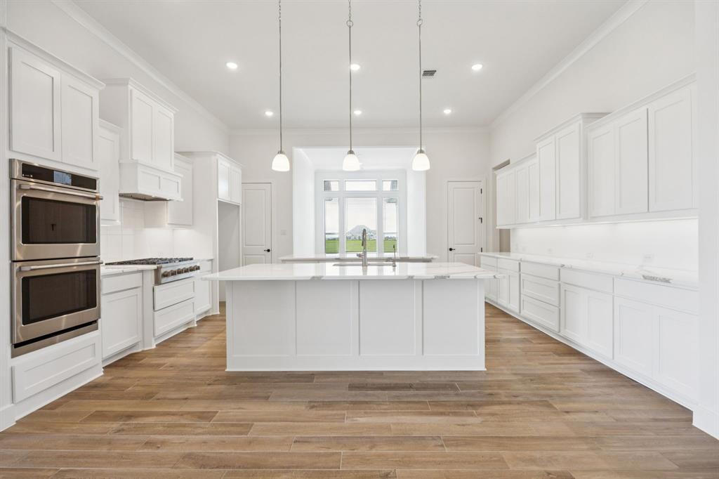 Lakeway Estates - Residential