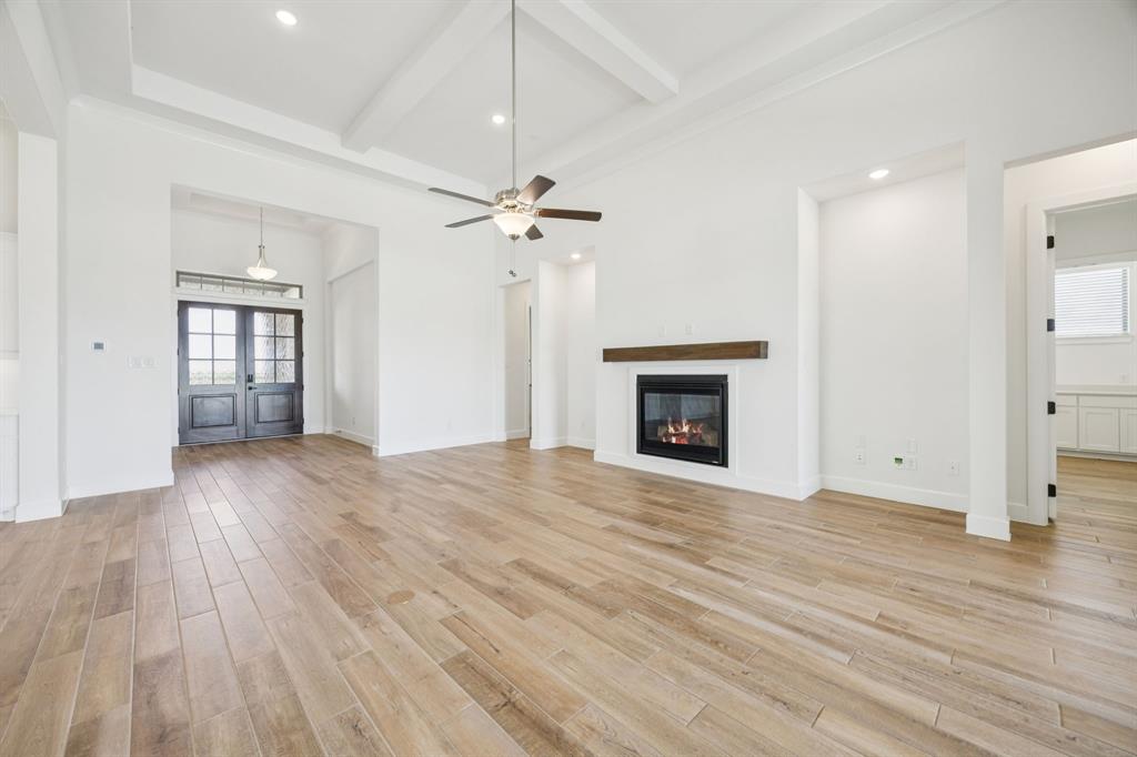 Lakeway Estates - Residential