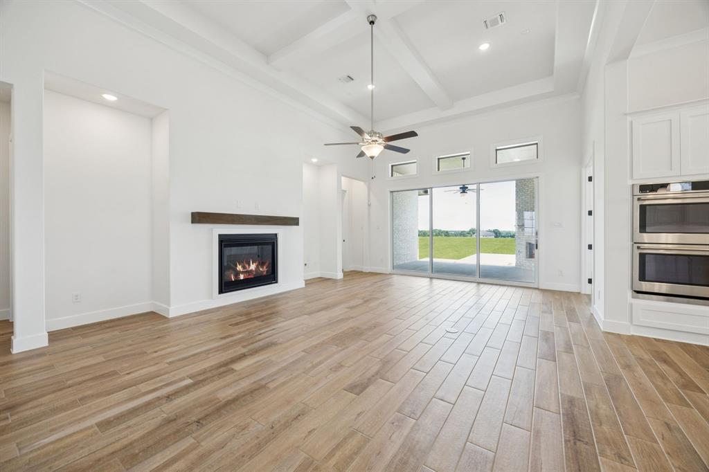 Lakeway Estates - Residential