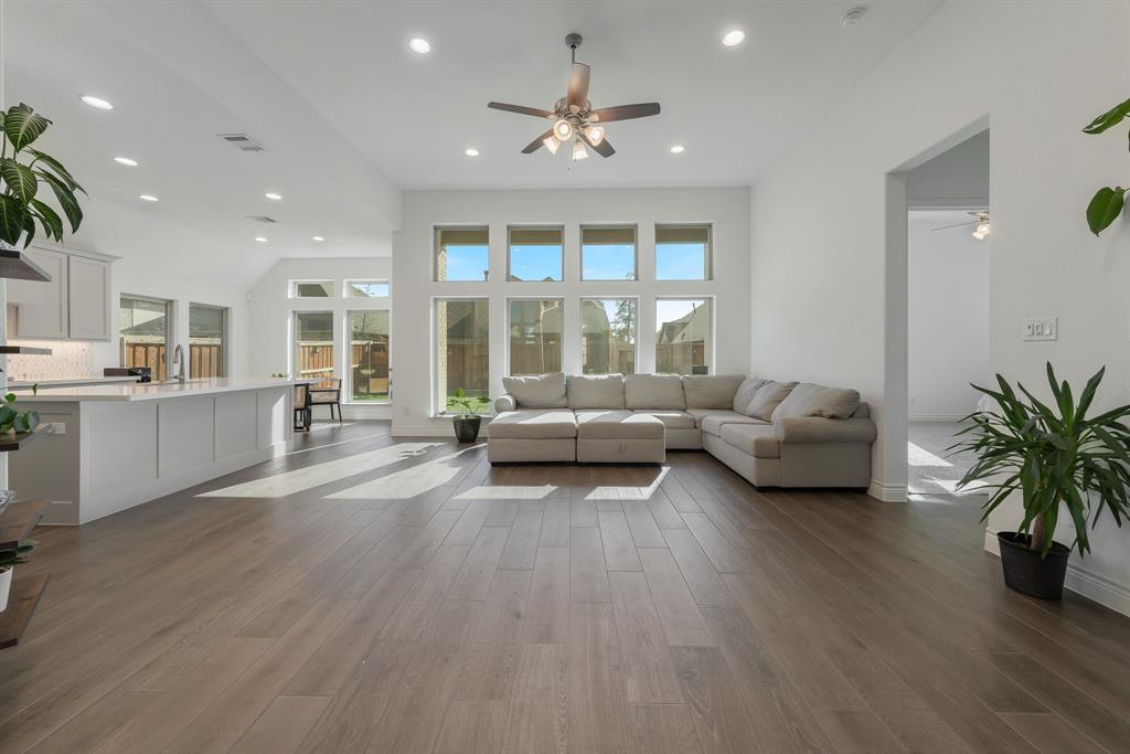 309 Cowling Drive