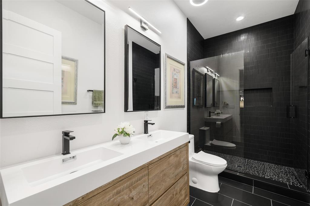 Village At Colleyville Condos - Residential