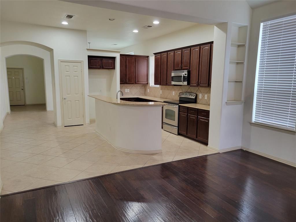 Photo of 508 Hummingbird Drive, Little Elm, TX 75068 (MLS # 21194080)