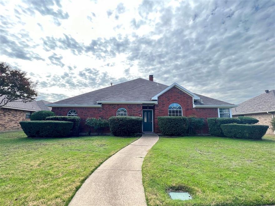 Lovely 3-2.5-2 with 2 living and dining areas in Lewisville ISD! Fresh paint and flooring. See through fireplace between living areas. Ceramic tile flooring in 2nd living area. Picture frame panel separates 2nd living and breakfast area with window seat. Kitchen includes dishwasher, disposal, oven with separate cooktop and refrigerator. Primary bathroom features a skylight, garden tub and separate shower. Nicely landscaped front and back yards. A must see, will go fast!