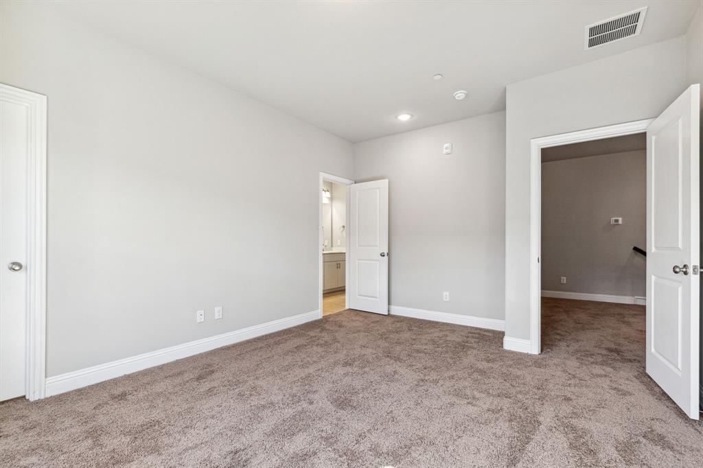 Founder's Parc - Residential