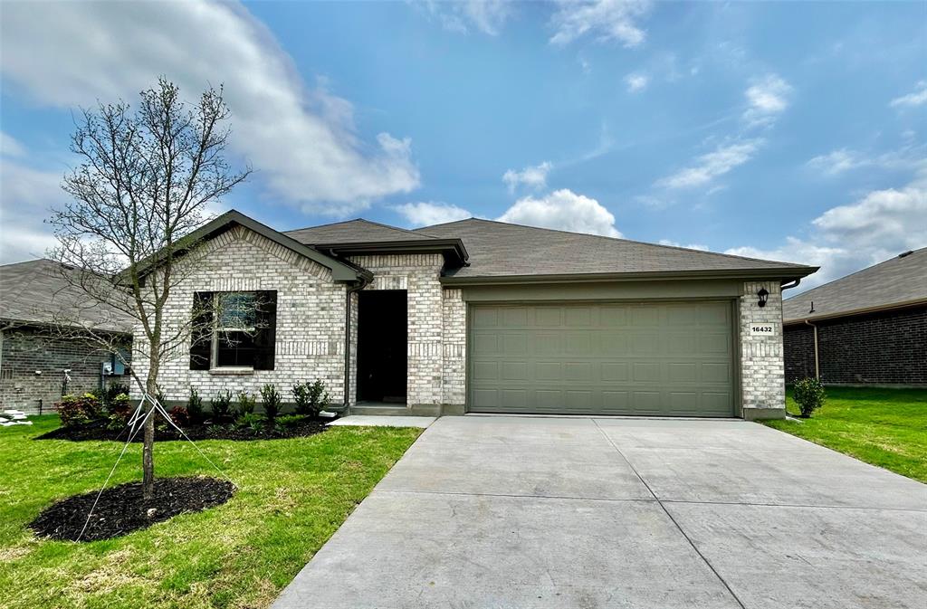 River's Edge - Residential Lease