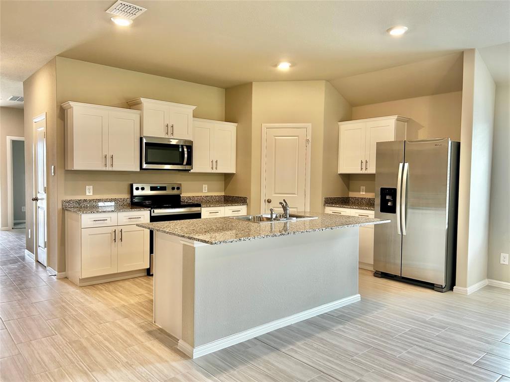 River's Edge - Residential Lease