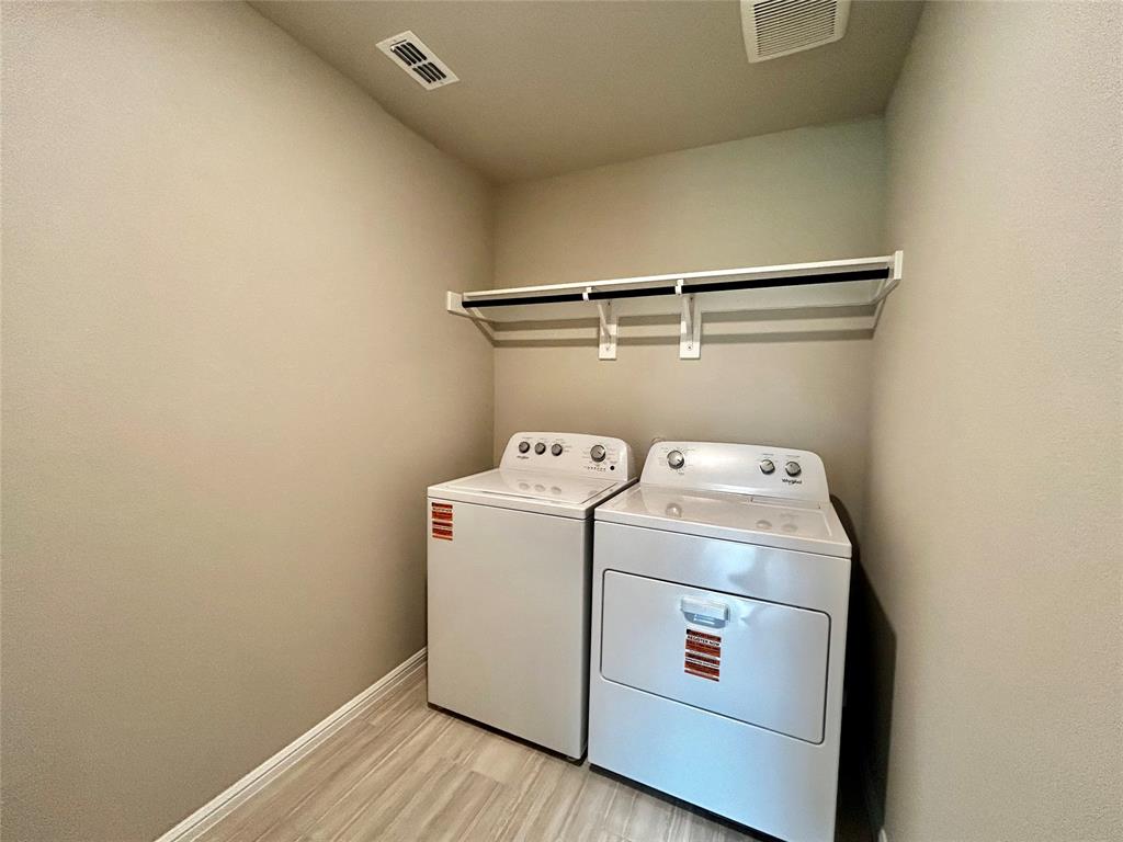 River's Edge - Residential Lease