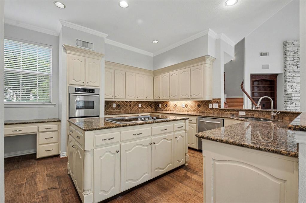 Estates Of Park Place - Residential