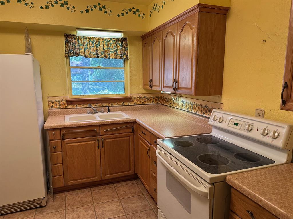 231 W Orange Street