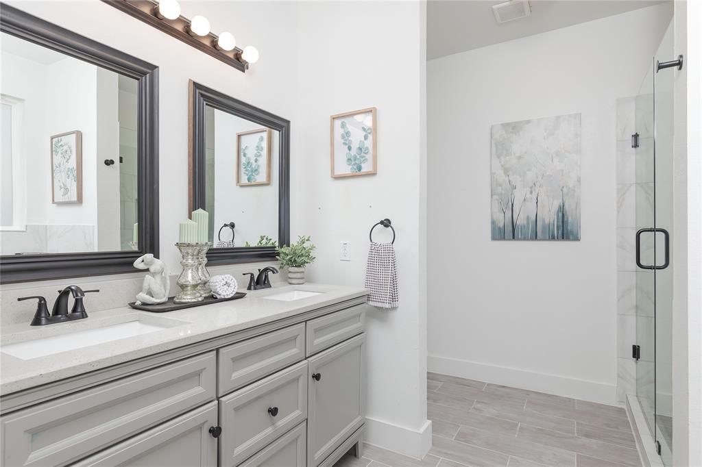 285 N Sherman Avenue