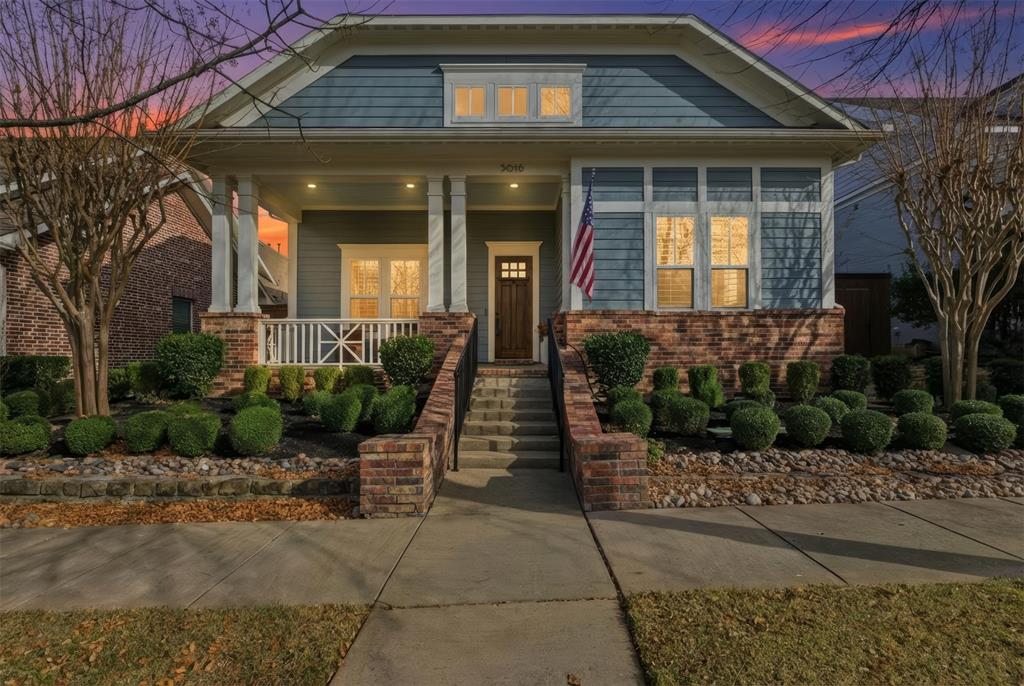 5016 Dickens Lane
