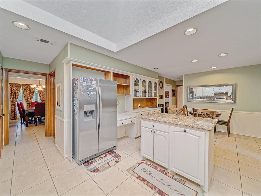 4640 Versailles Lane