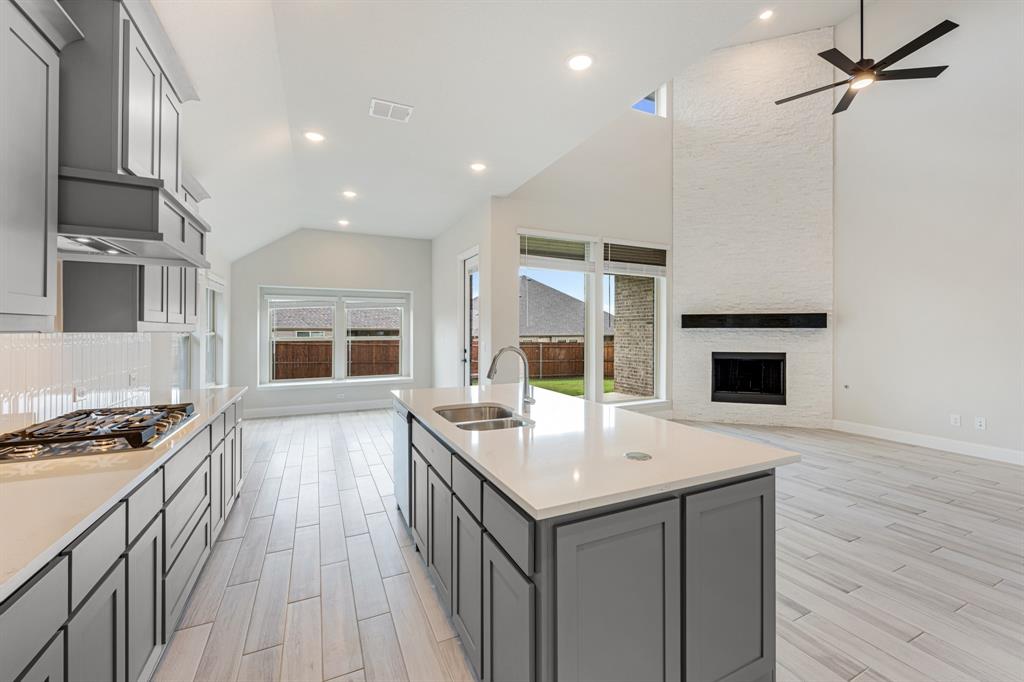 Eagle Glen 50 - Residential