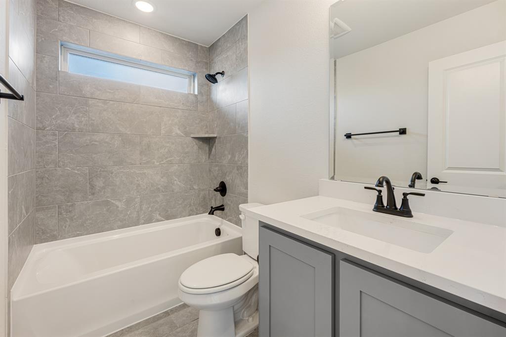 Eagle Glen 50 - Residential