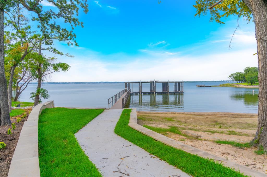 Fleming Pointe - Land