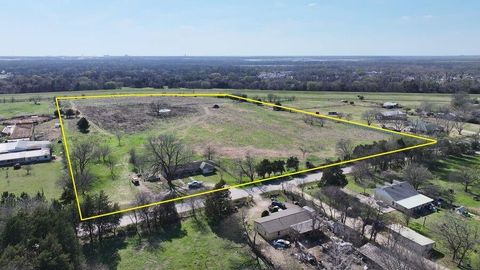 3131 Middlefield Road Dallas TX 75253