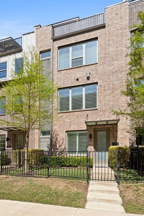 3928 Riesling Ridge Dallas TX 75204