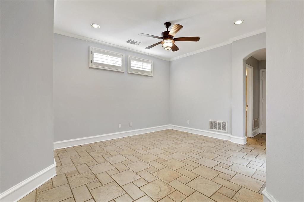 Palm Plaza - Residential Lease